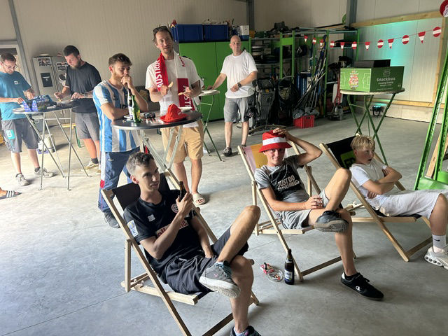Public Viewing 09