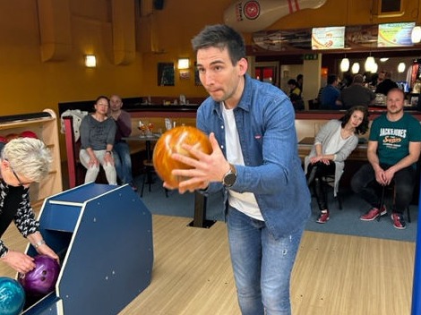 Bowling - Cafe Rolling 04